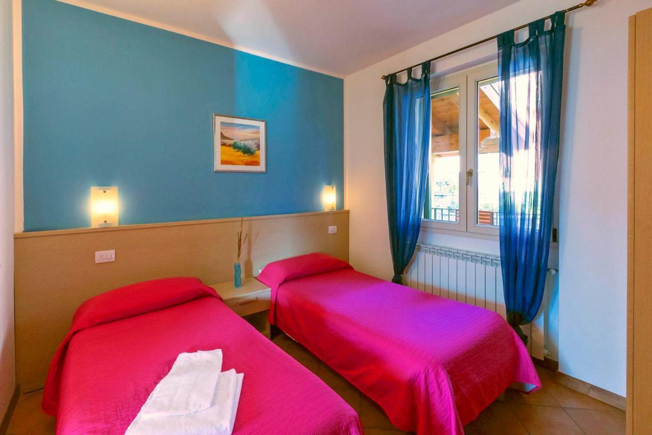 La Collina Degli Ulivi Apartamento Vercana Exterior foto