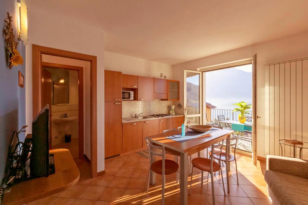 La Collina Degli Ulivi Apartamento Vercana Exterior foto